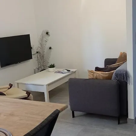 Maison Confort Avec Jardin Pour 4 Personnes * Buzignargues