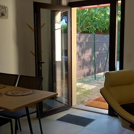Neuf Equipe - 2 Chambres, Jardin Privatif, Clim & Parking Apartment