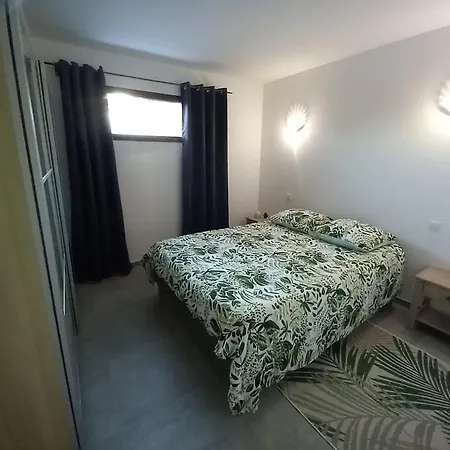 Maison Confort Avec Jardin Pour 4 Personnes Daire *