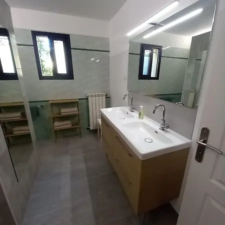 Neuf Equipe - 2 Chambres, Jardin Privatif, Clim & Parking Buzignargues
