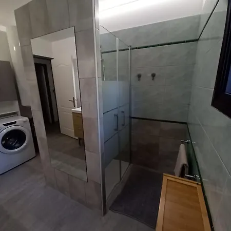 Neuf Equipe - 2 Chambres, Jardin Privatif, Clim & Parking Διαμέρισμα *