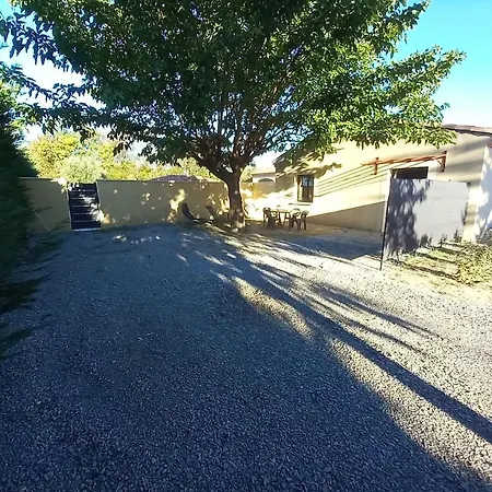 Daire Maison Confort Avec Jardin Pour 4 Personnes Buzignargues