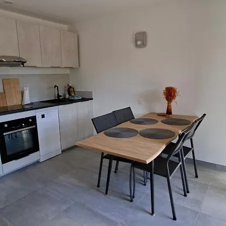 Neuf Equipe - 2 Chambres, Jardin Privatif, Clim & Parking Apartment