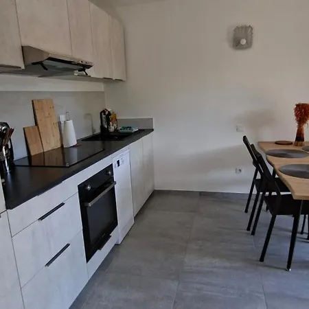 Neuf Equipe - 2 Chambres, Jardin Privatif, Clim & Parking Apartment
