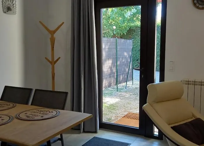Maison Confort Avec Jardin Pour 4 Personnes *