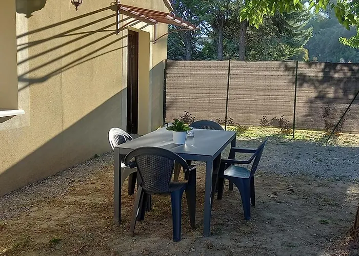 Maison Confort Avec Jardin Pour 4 Personnes * Buzignargues