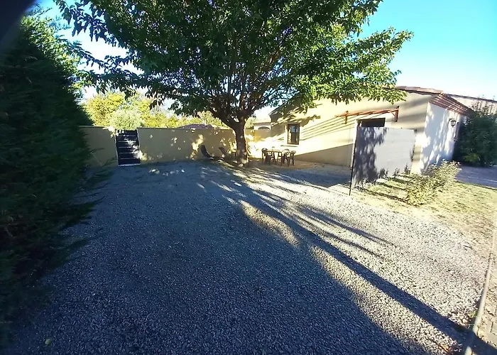 Apartment Maison Confort Avec Jardin Pour 4 Personnes Buzignargues